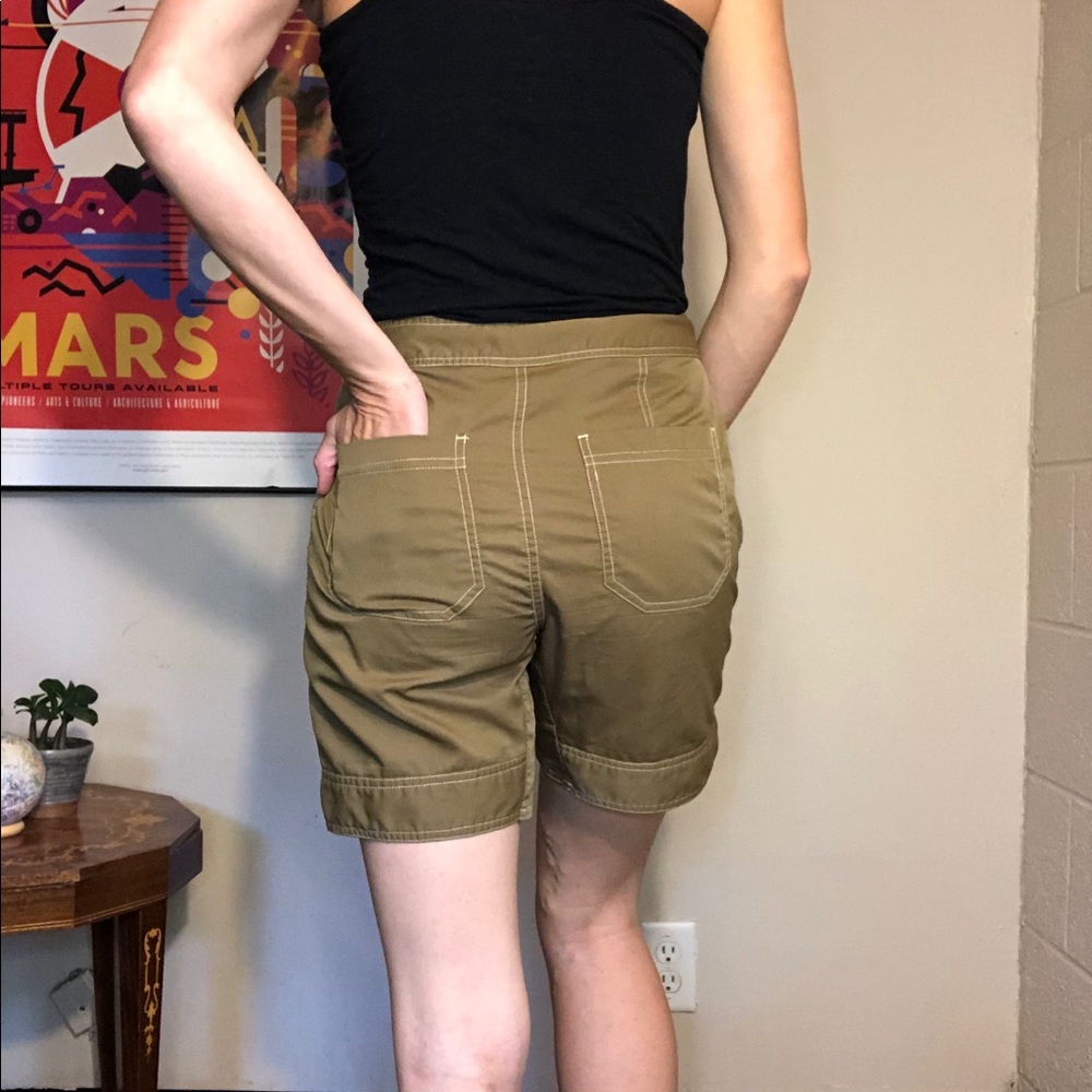 Athleta Hiking Shorts - Picture 5 of 10
